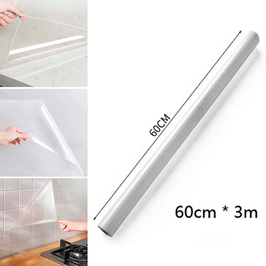 Film protector transparente aplicado en pared de cocina con campana extractora